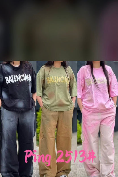 Ensemble t-shirt et pantalon chic look élégant et confortable